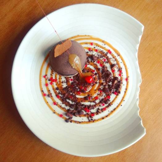 Hazelnut and caramel molleux